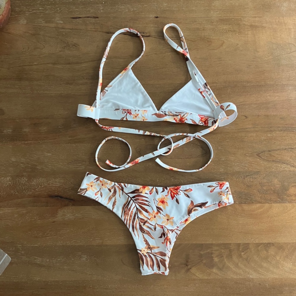 Kulani Kinis - Willow Cheeky Bikini Bottom - Picture 3 of 3